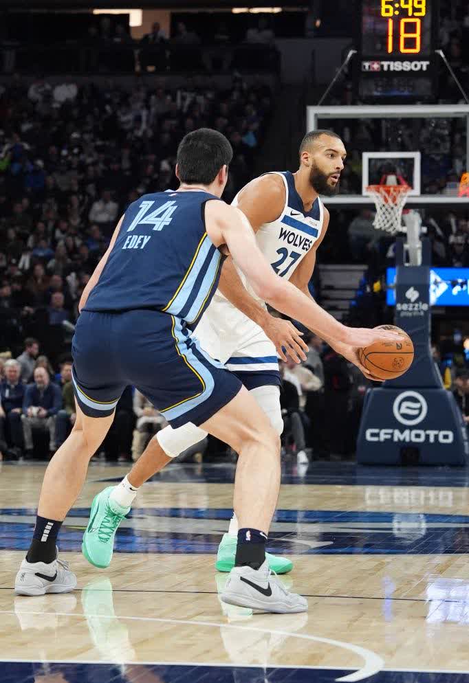 灰熊击败爵士,莫兰特赖 灰熊击败爵士,莫兰特赖