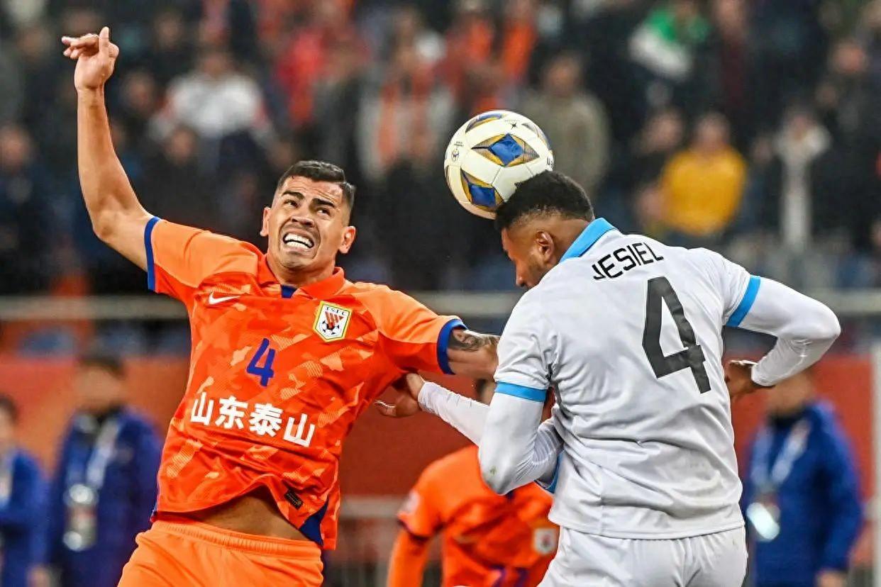 包含山东队全队士气高涨，谨防出现失误的词条