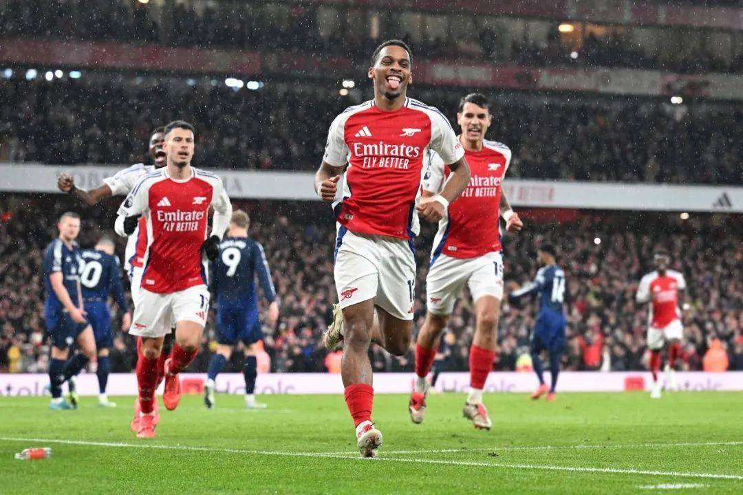 米德尔斯堡主场击败曼联,豪取胜利的简单介绍 米德尔斯堡主场击败曼联,豪取胜利的简单介绍