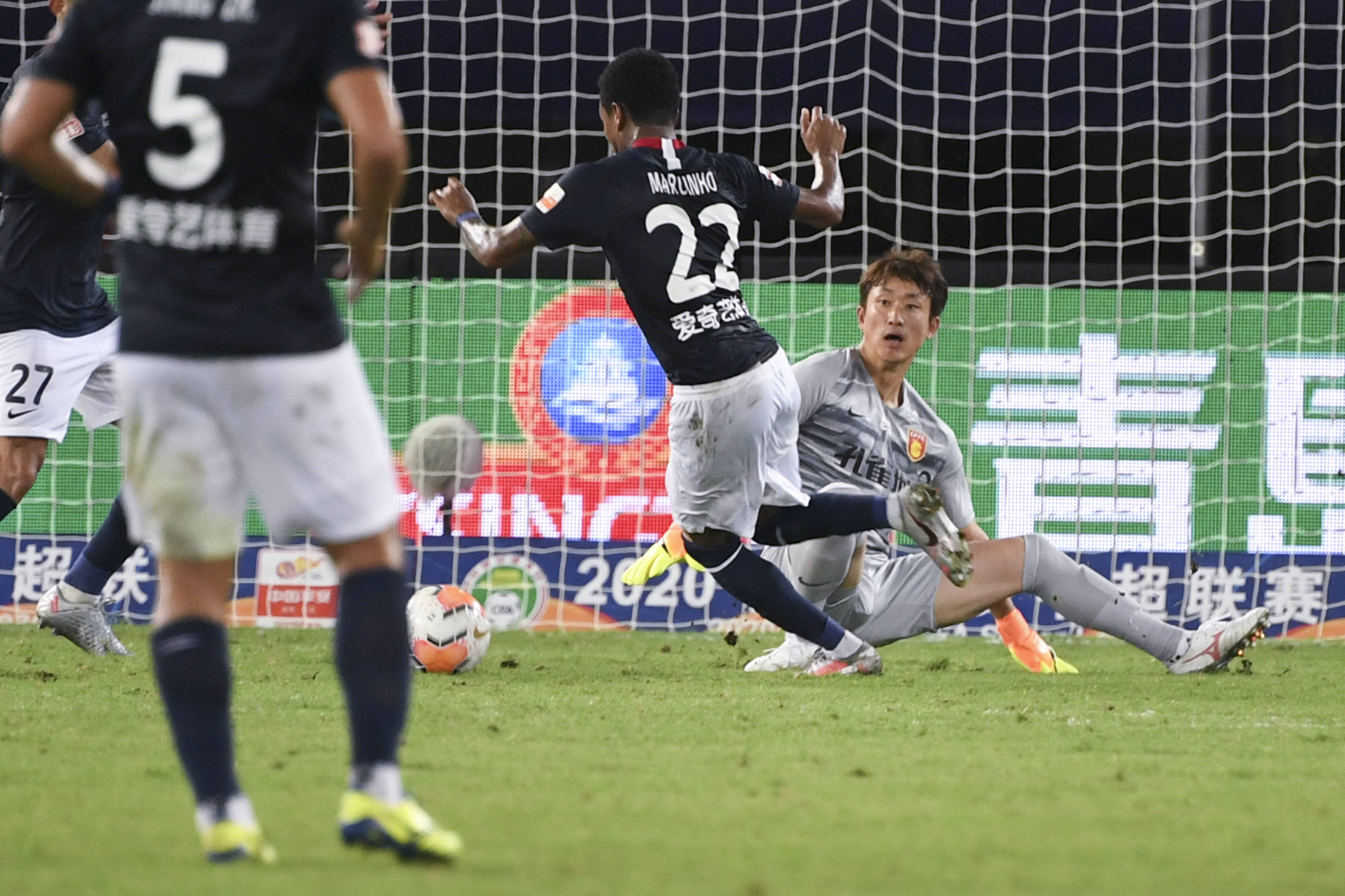 河北华夏幸福主场战平深圳佳兆业,双方难分胜负的简单介绍 河北华夏幸福主场战平深圳佳兆业,双方难分胜负的简单介绍