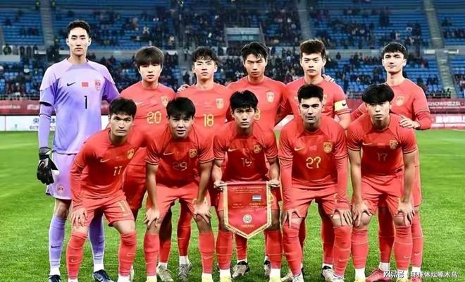 中国足坛热门战队再负冲冠，中国队劲敌如云