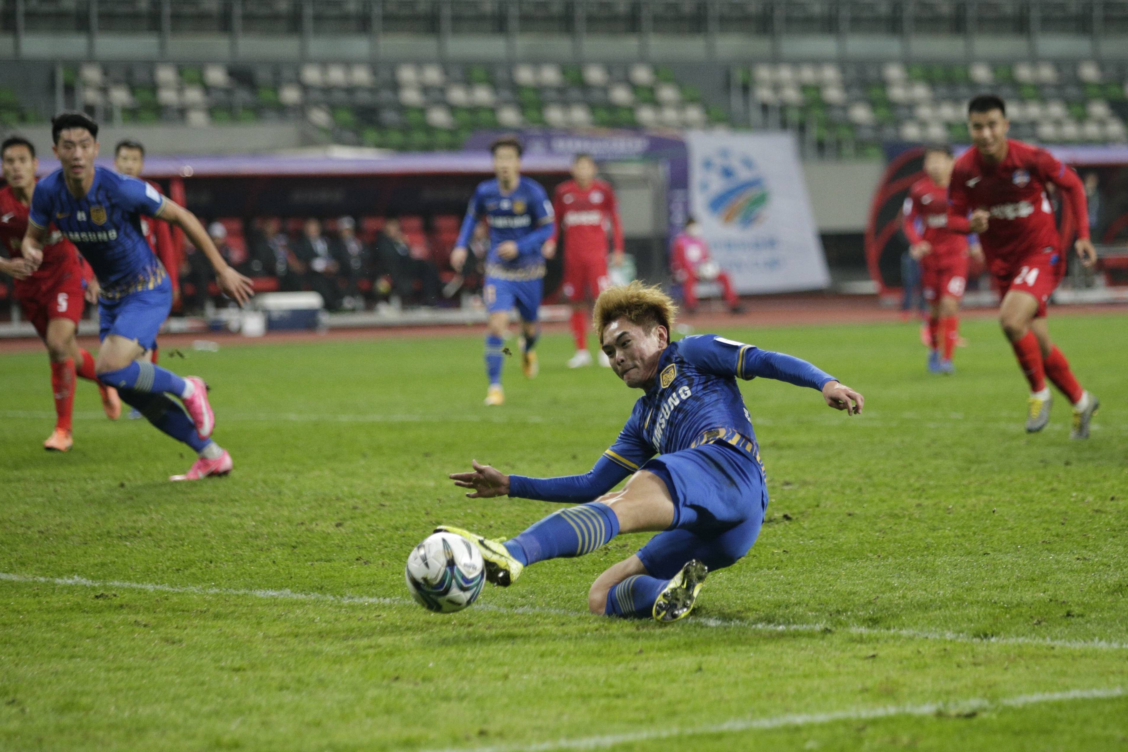 苏宁主场胜出,实力不容怀疑 苏宁主场胜出,实力不容怀疑