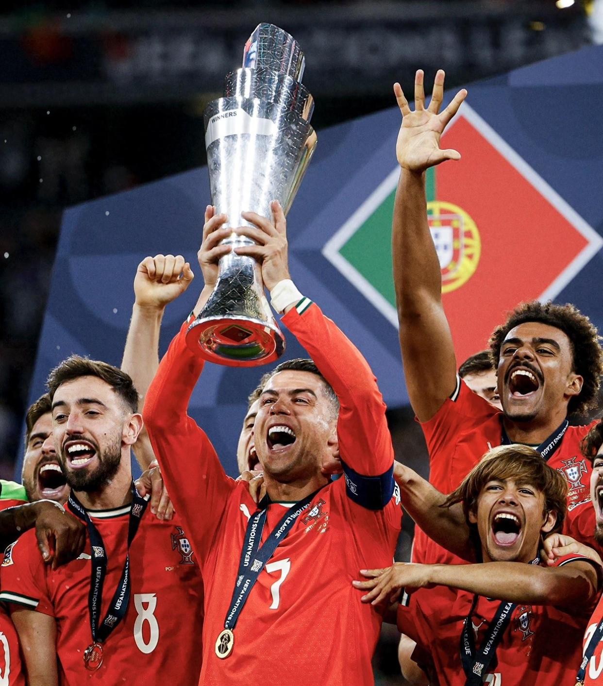 法国队力克葡萄牙，将对阵瑞典争夺决赛资格