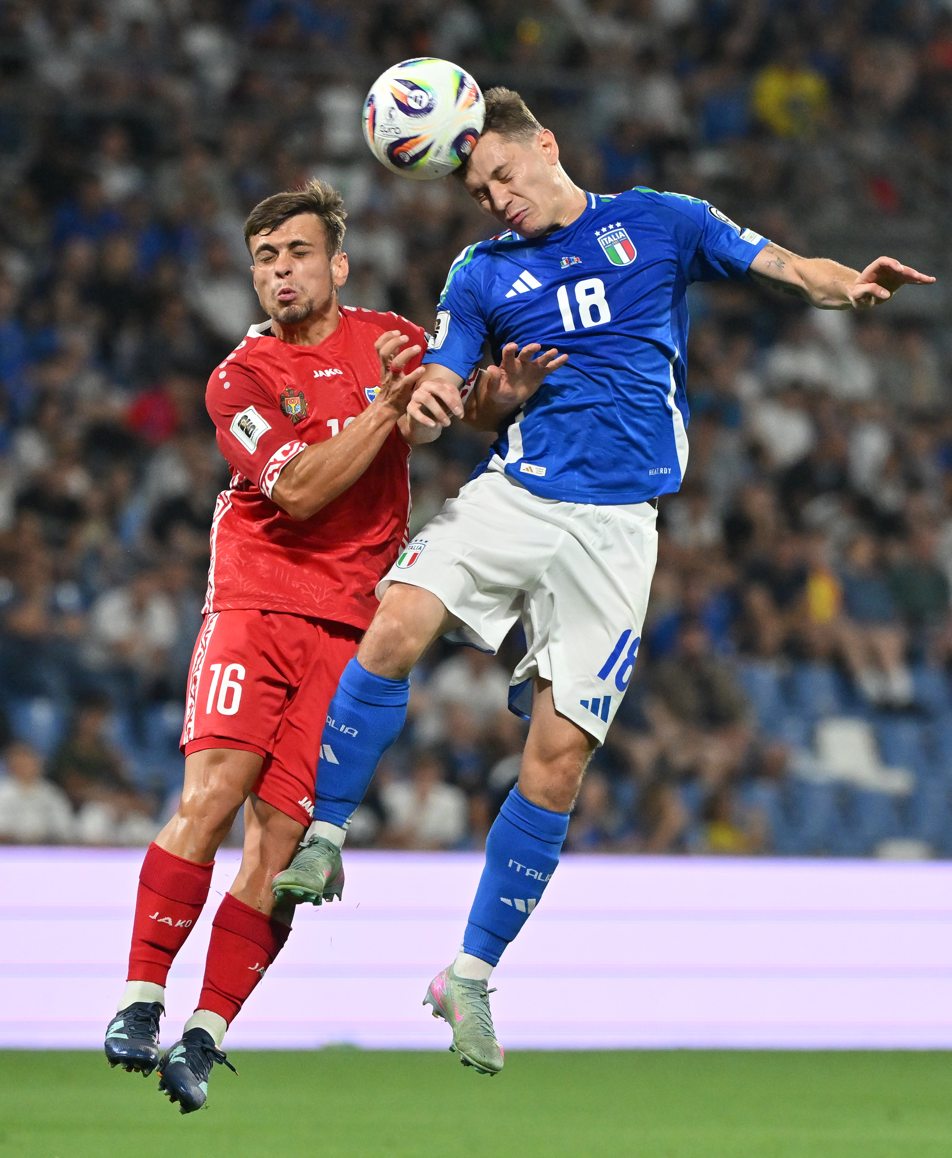 意大利女足队在国际赛事中获胜