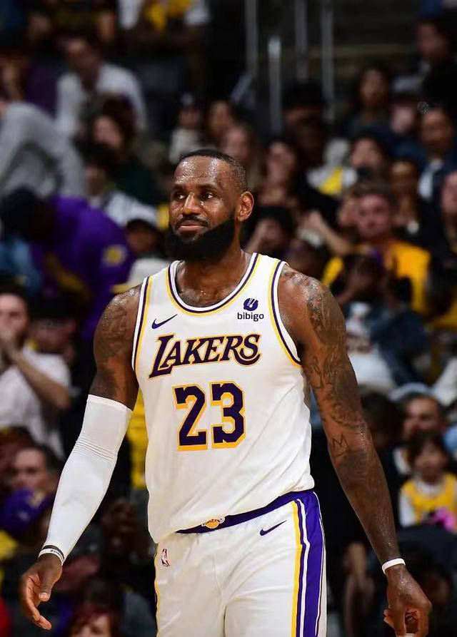 柏林赫塔士卓奥斯堡队冲击积分榜前列